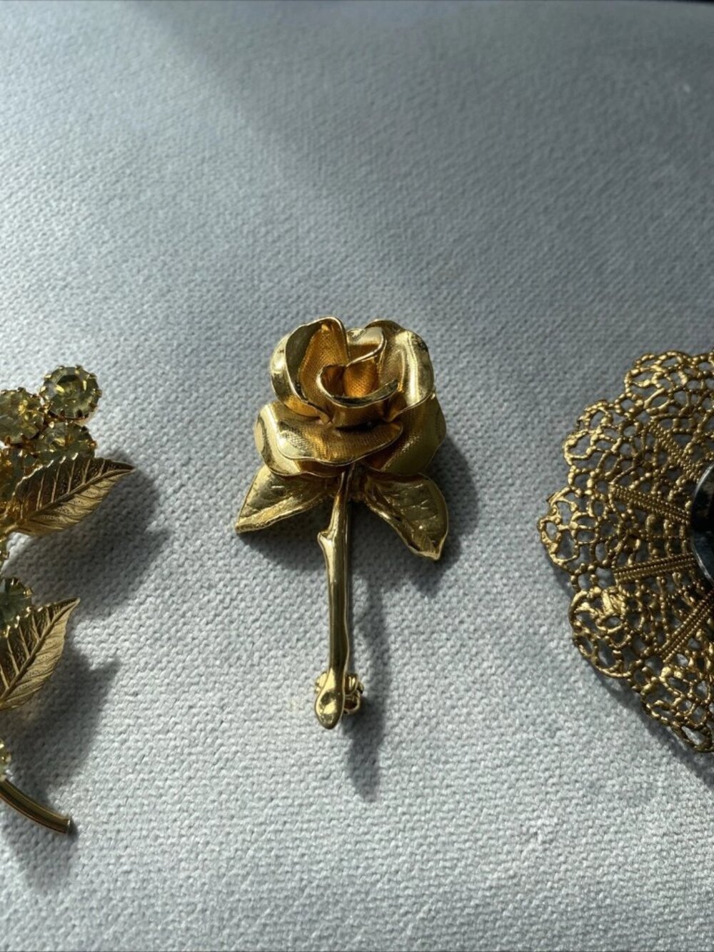Vintage Brooch Set 3 - Picture 2 of 7